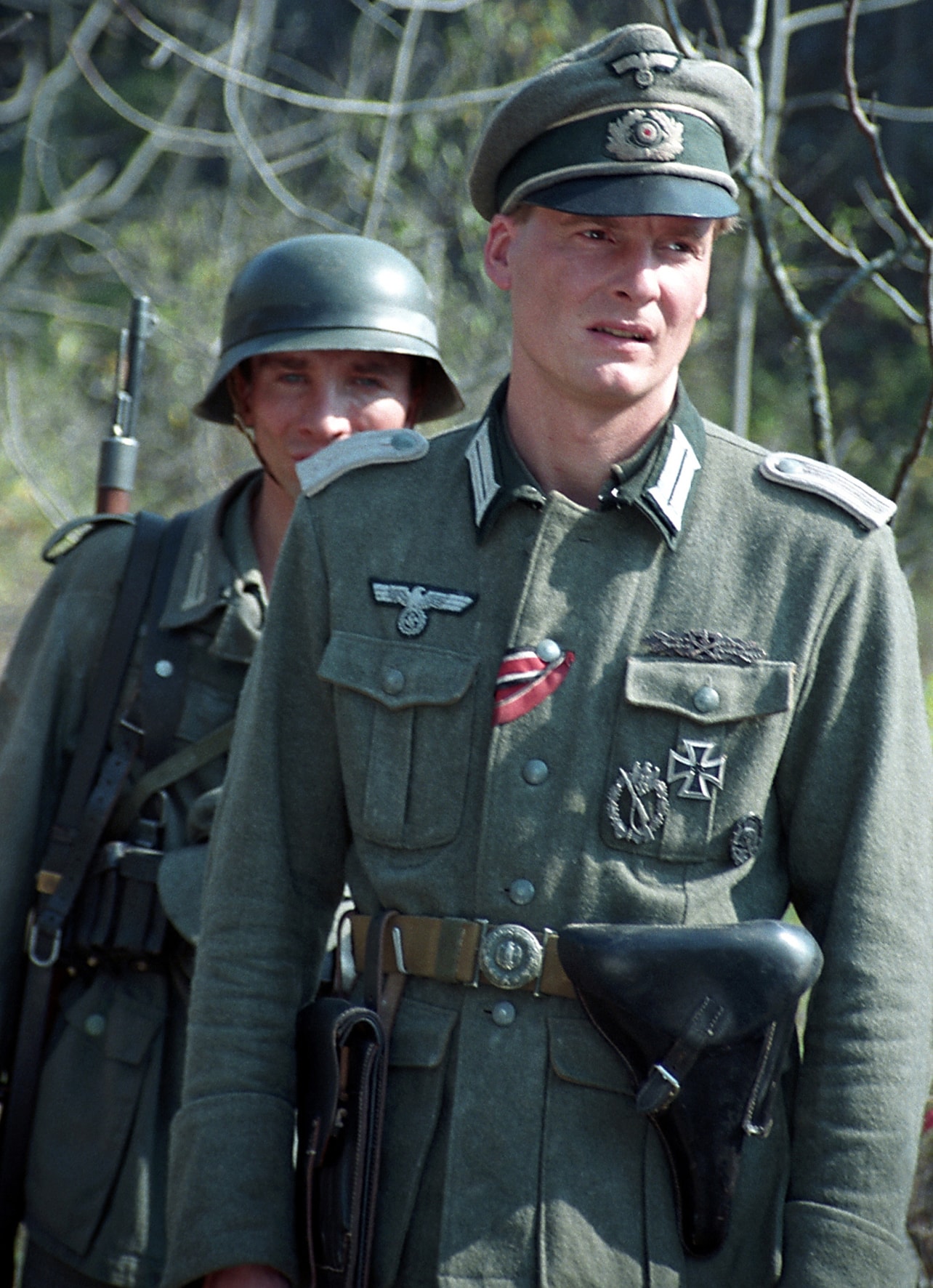 Mark's favorite — German officer with soldier behind